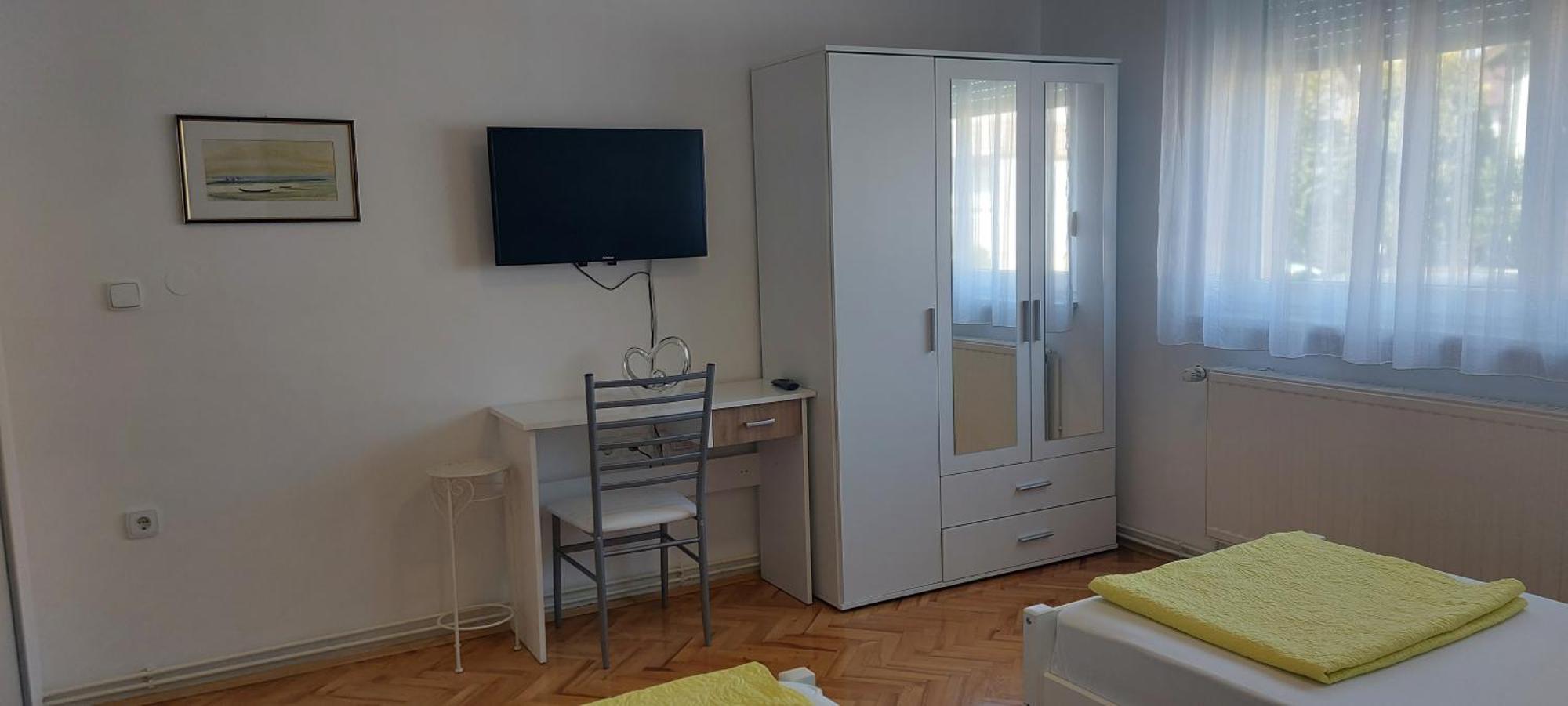 Apartman Excellent - Kuca Za Odmor U Zupanji -Natkriveno Parkirno Mjesto Zupanja Bagian luar foto